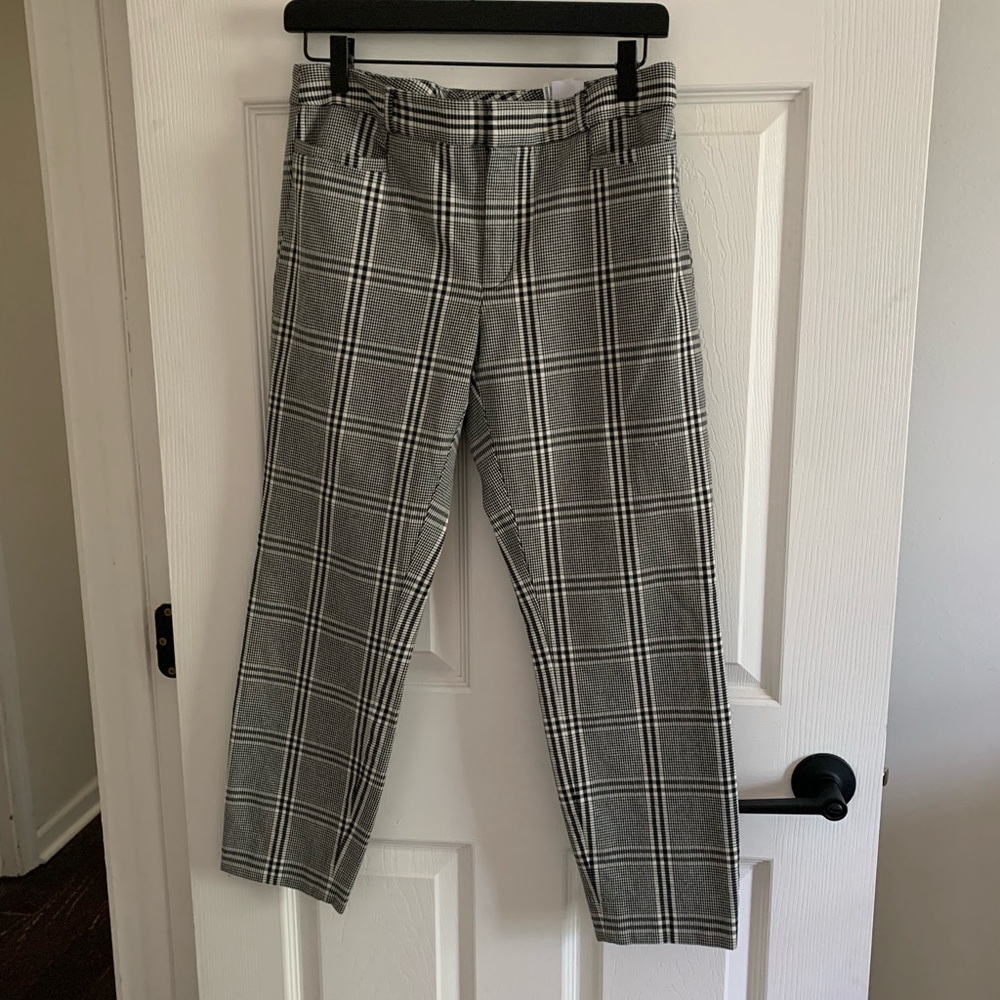 Banana Republic Black and White Houndstooth Pants